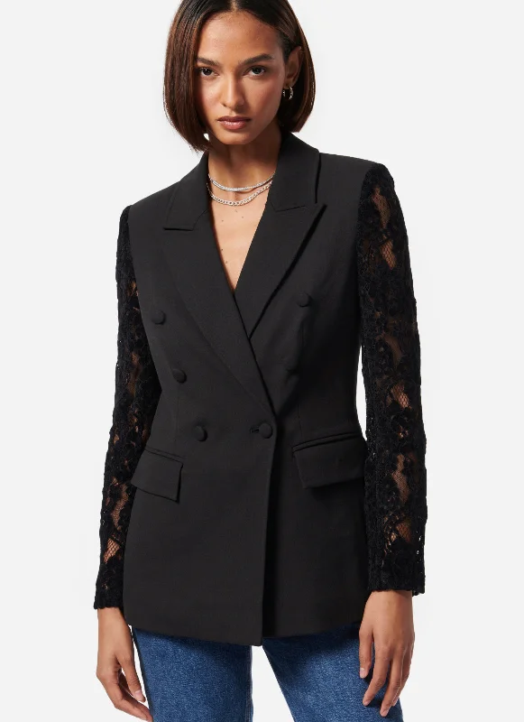 Discount Days Lucero Blazer in Black