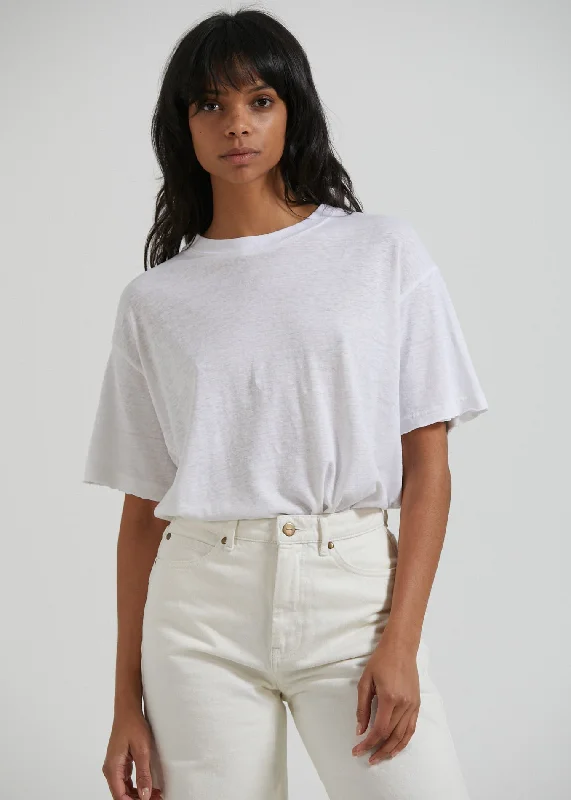 Weekend Bargains to Relish AFENDS Womens Slay - Hemp Oversized Tee - White