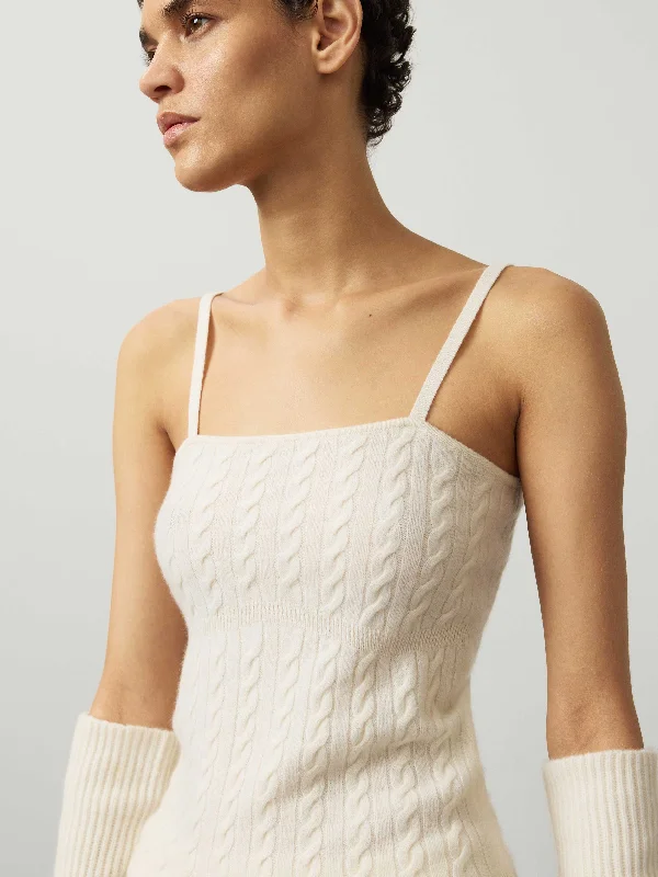 Weekend Deals That Spark The Belle Top