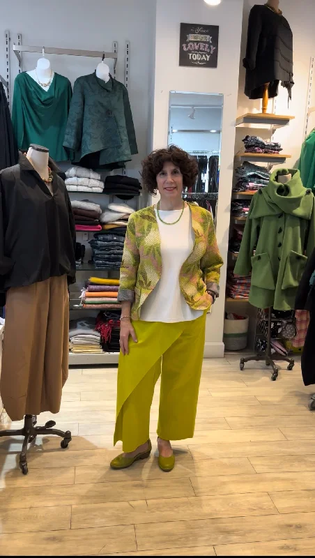 Limited Edition Paolo Tricot, SU6173 Cross Over Pant with Buttons Lime