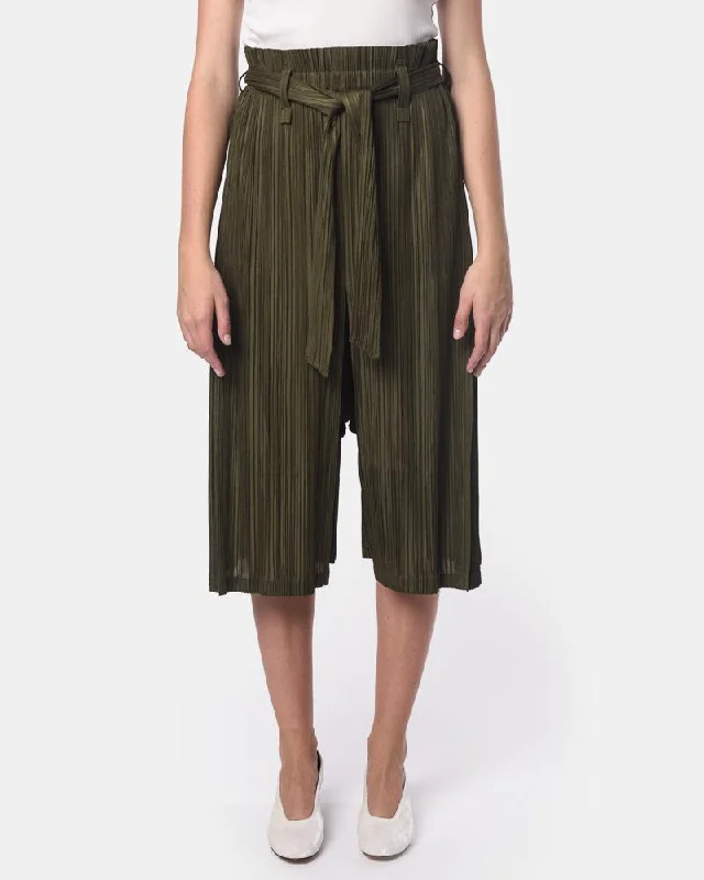 Weekend Deals That Dazzle Culottes with Belt in Olive