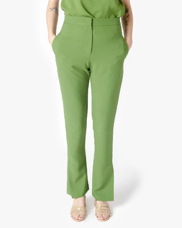 Exclusive Savings Move Trouser in Green
