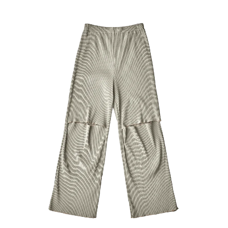 Weekend Bargains to Relish Slit knee pants / Green