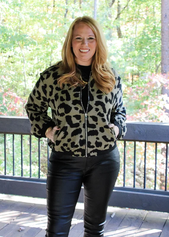 Weekend Specials You Can't Miss Molly Bracken Khaki Print Jacket