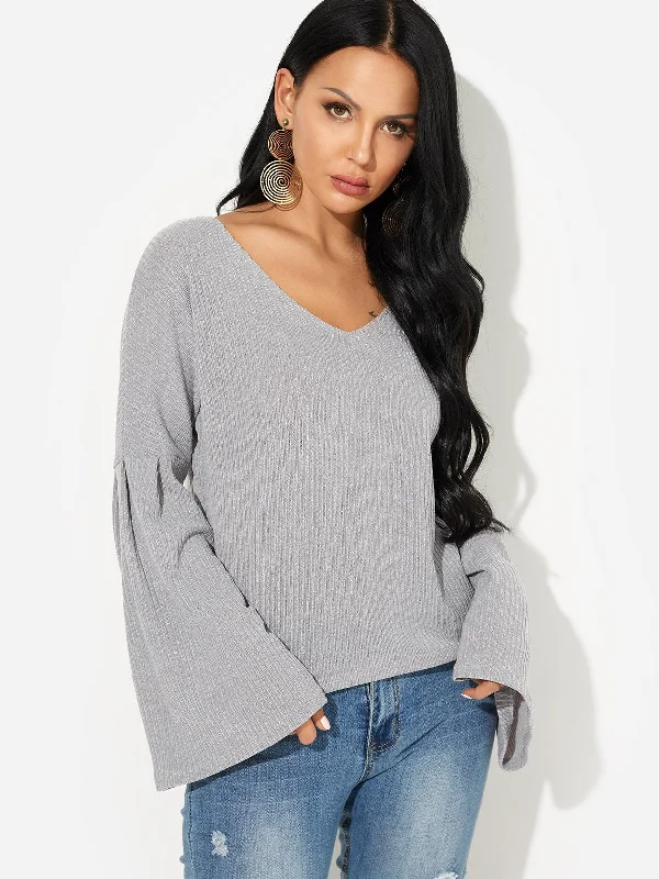 Online Only OEM ODM V-Neck Plain Long Sleeve Grey T-Shirts
