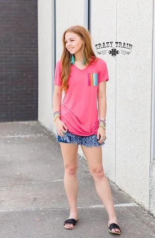 Quick Deals Coral Pocket Knot Top (Medium)