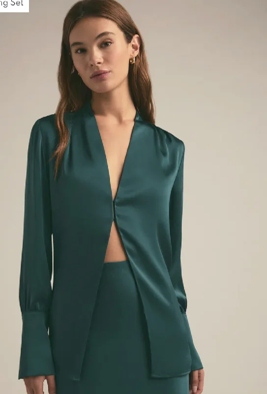 Weekend Shopping Extravaganza Izzy Top ~ Juniper
