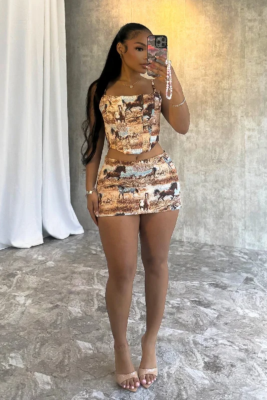 One-DAY Sale Stallion Print Mini Skirt