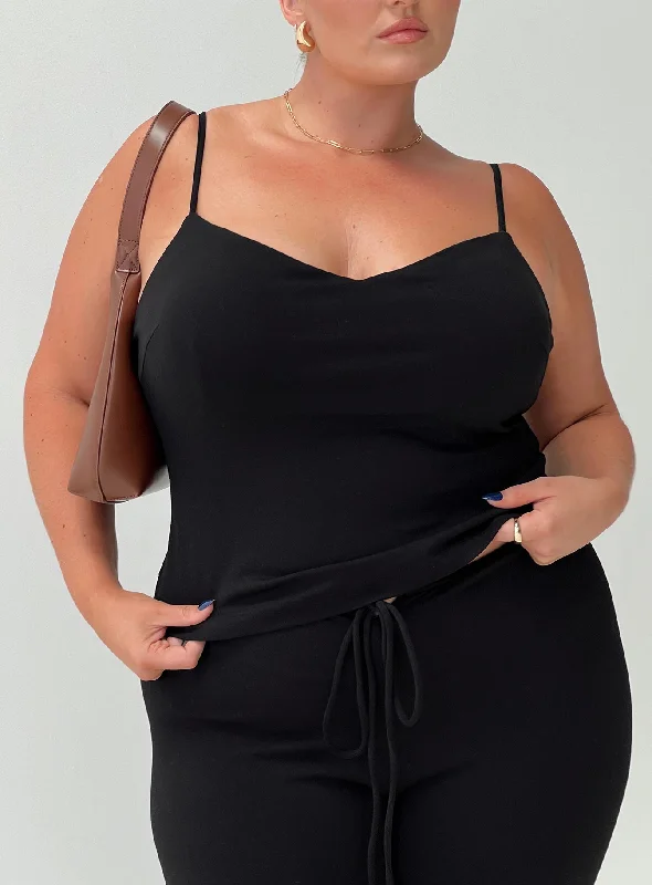 Online Only Evanda Top Black Curve