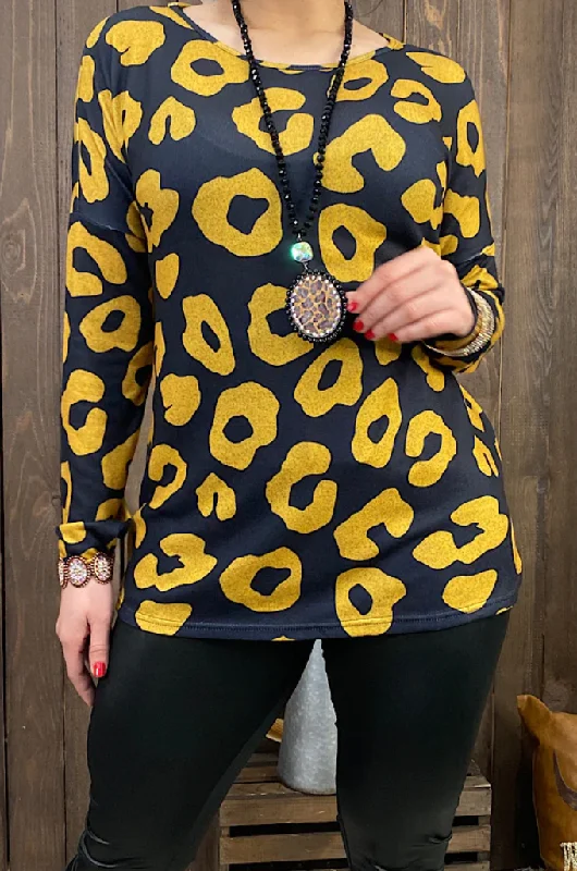 Weekend Shopping Extravaganza Black & Gold Leopard Top