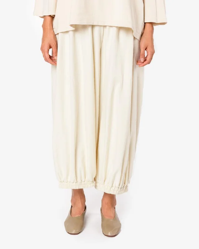 Savings Soar This Weekend Balloon Pants in Cream