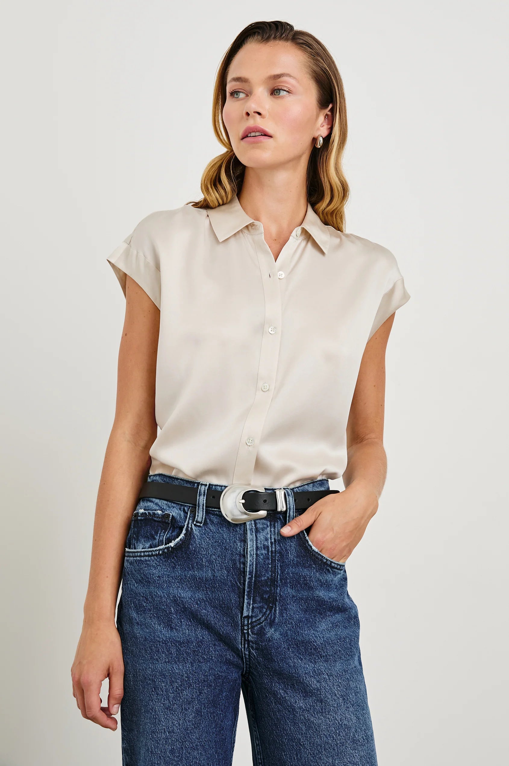 Steal Deal Palmer Top ~ Moonbeam