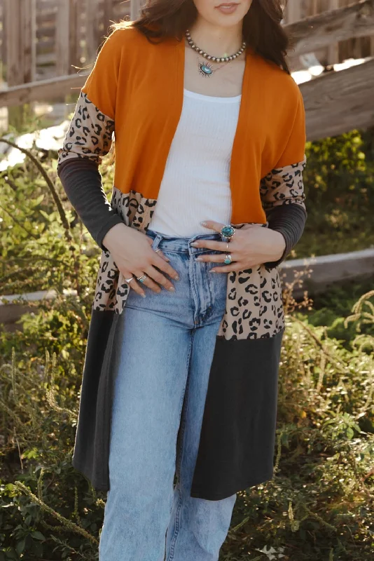 Weekend Wonders Await! Orange Leopard Print Colorblock Patchwork Knit Cardigan