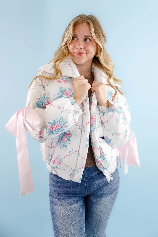 Extra Savings RESTOCK: Graceful Moments Puffer Jacket-White