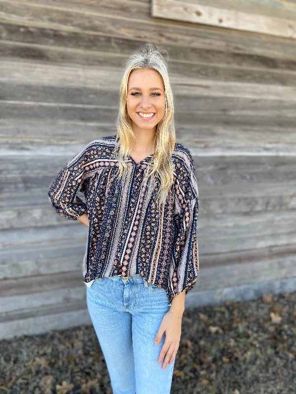 Weekend Bargains to Relish V-Neck Flower Striped Blouse