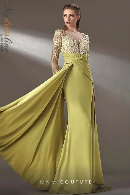 Clearance Items MNM Couture K3893