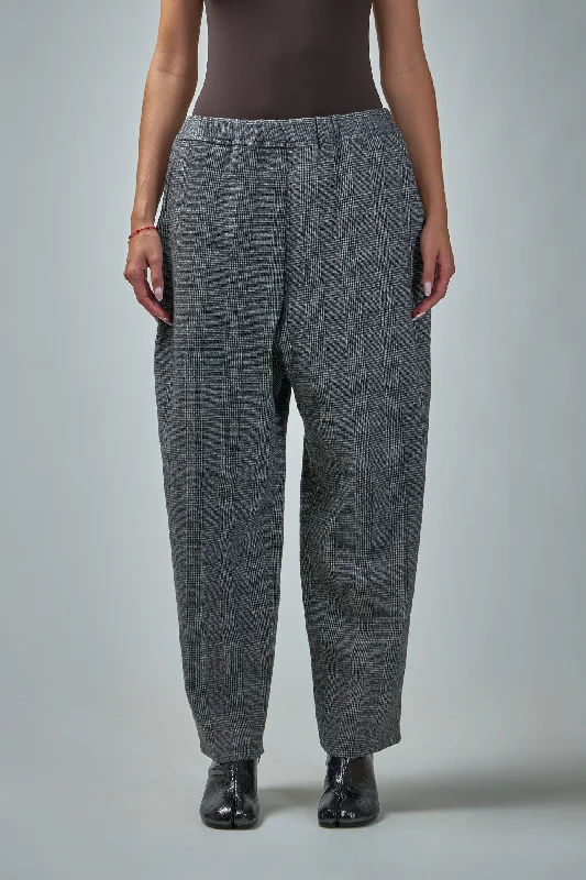 Closeout Loose Fit Pants W. Drawstring