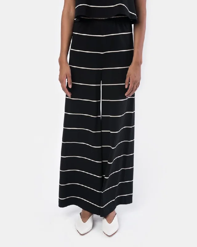 Don't Miss Luba Trousers in Black