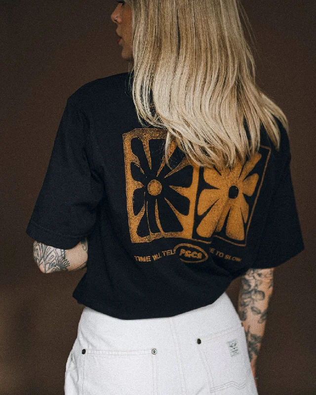 Exclusive Deal Time Will Tell T-Shirt - Washed Black