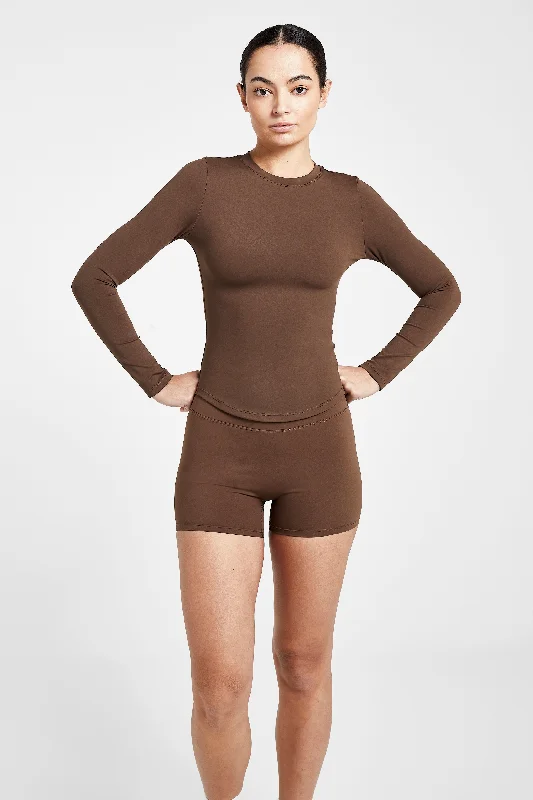 Don't Delay Base Sculpting Shorts - Truffle