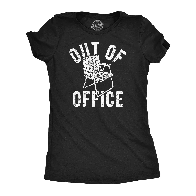 Weekend Savings Spectacle Out Of Office Lawn Chair Women's T Shirt